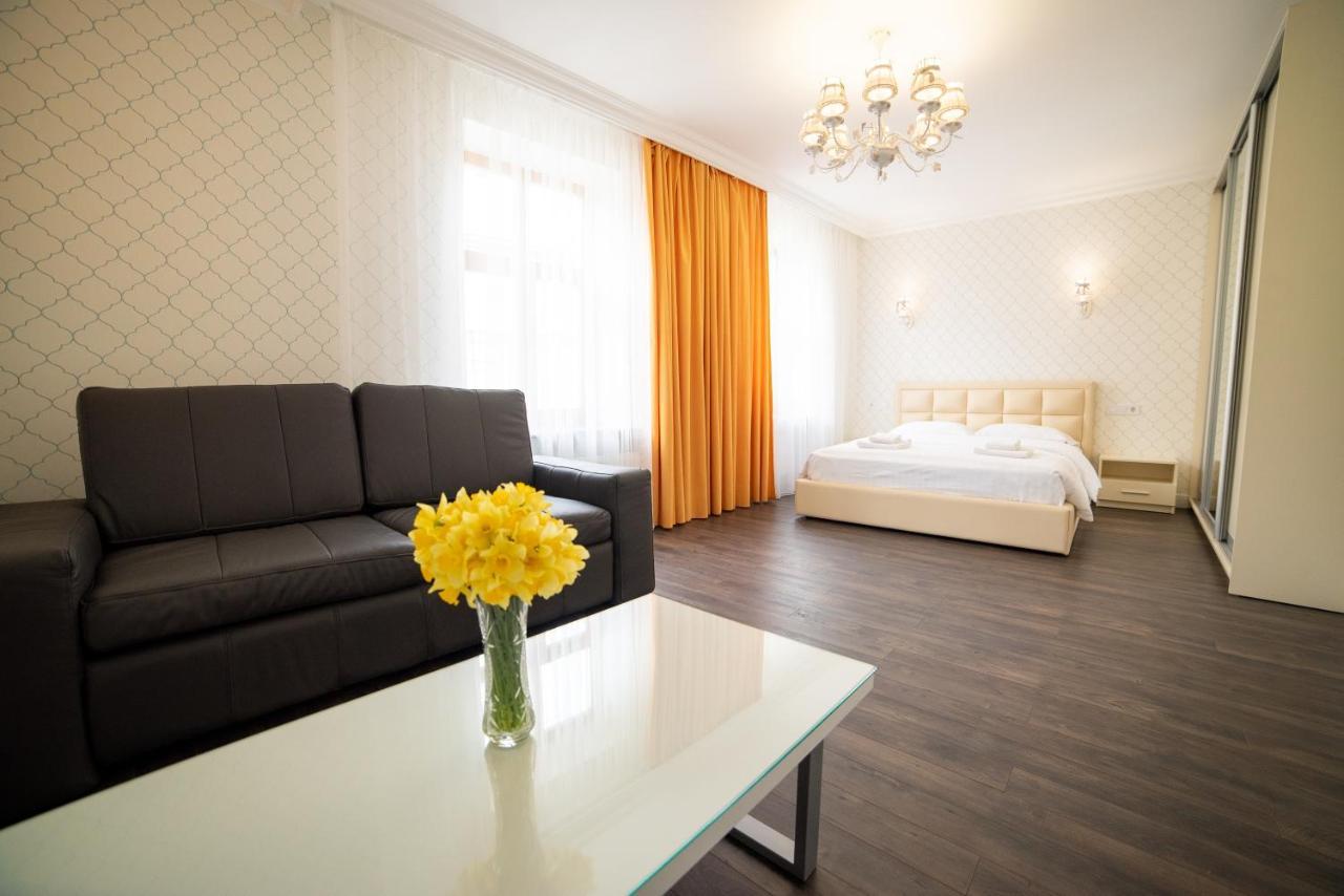 Asao-Apartments Walking Center Zone Lviv Eksteriør billede